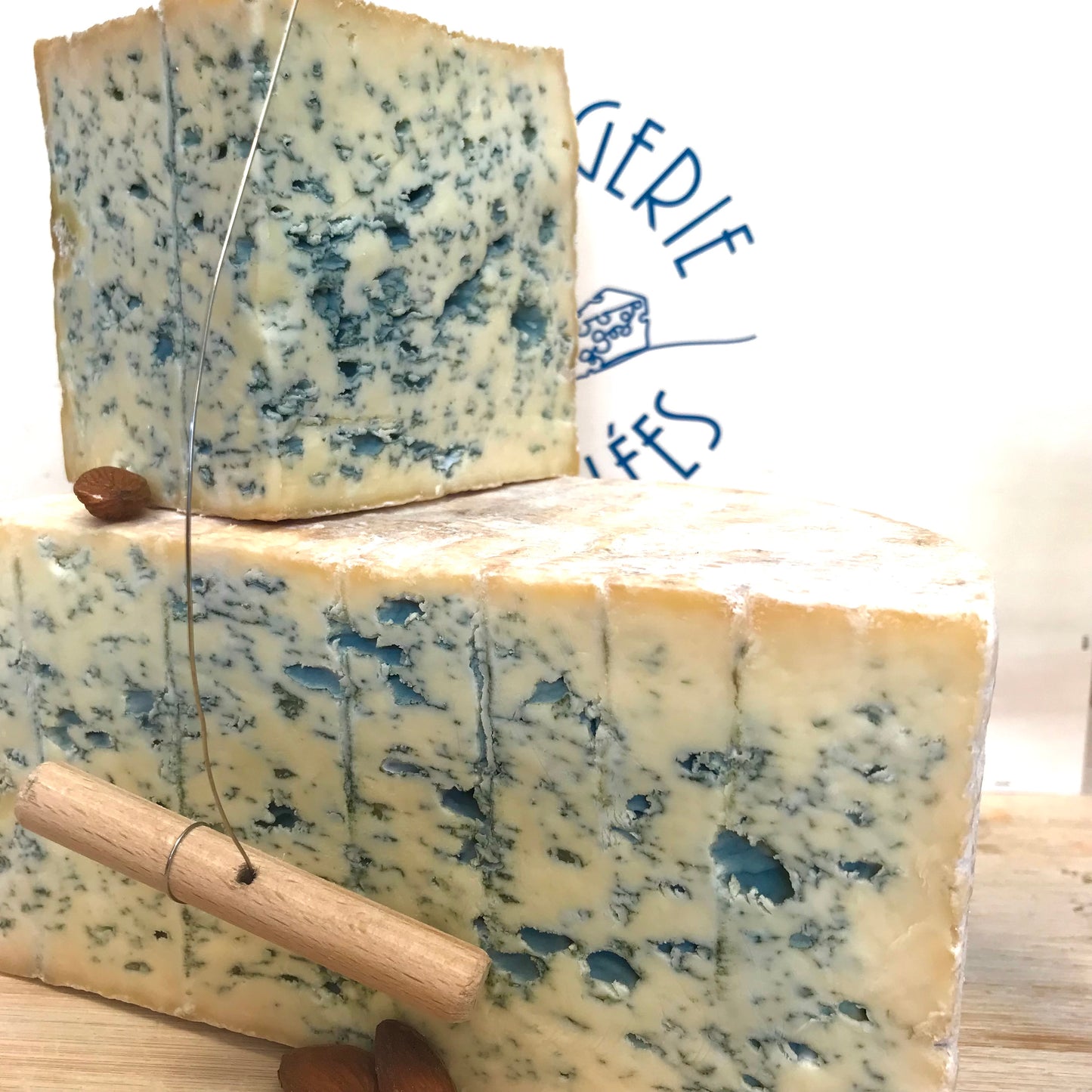 BLEU AUVERGNE AOP