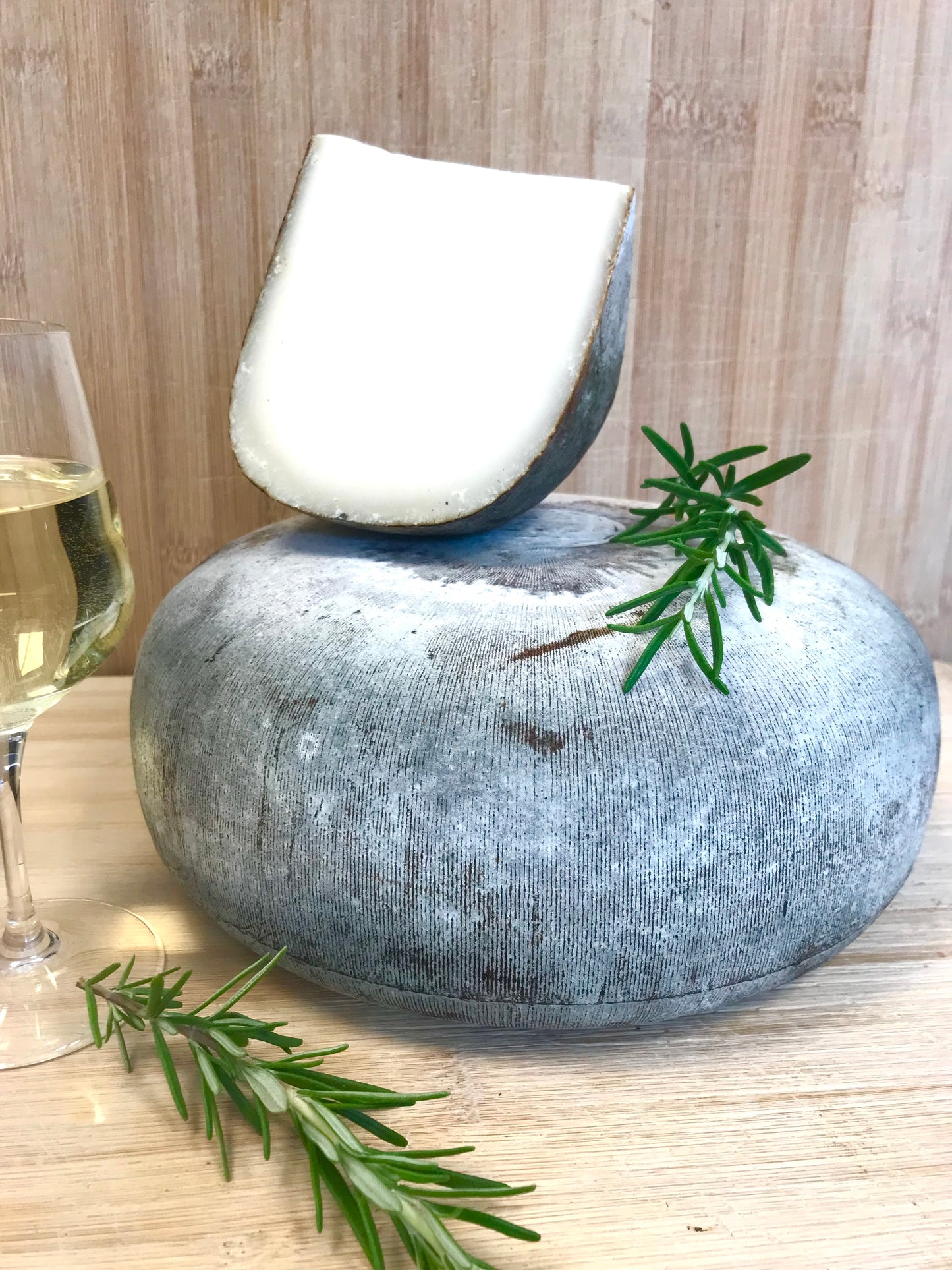 Tomme chèvre grise crémeuse, Berry / Env. 250 gr