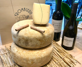 ABBYE DE BELLOC, PAYS BASQUE / Env. 250 g.