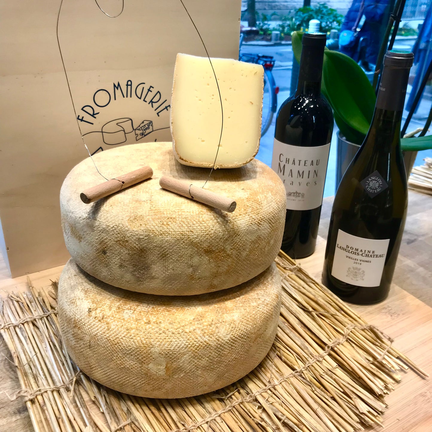 ABBYE DE BELLOC, PAYS BASQUE / Env. 250 g.