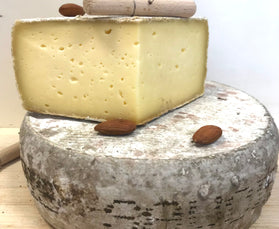 TOMME DE SAVOIE IGP . Env. 250 gr