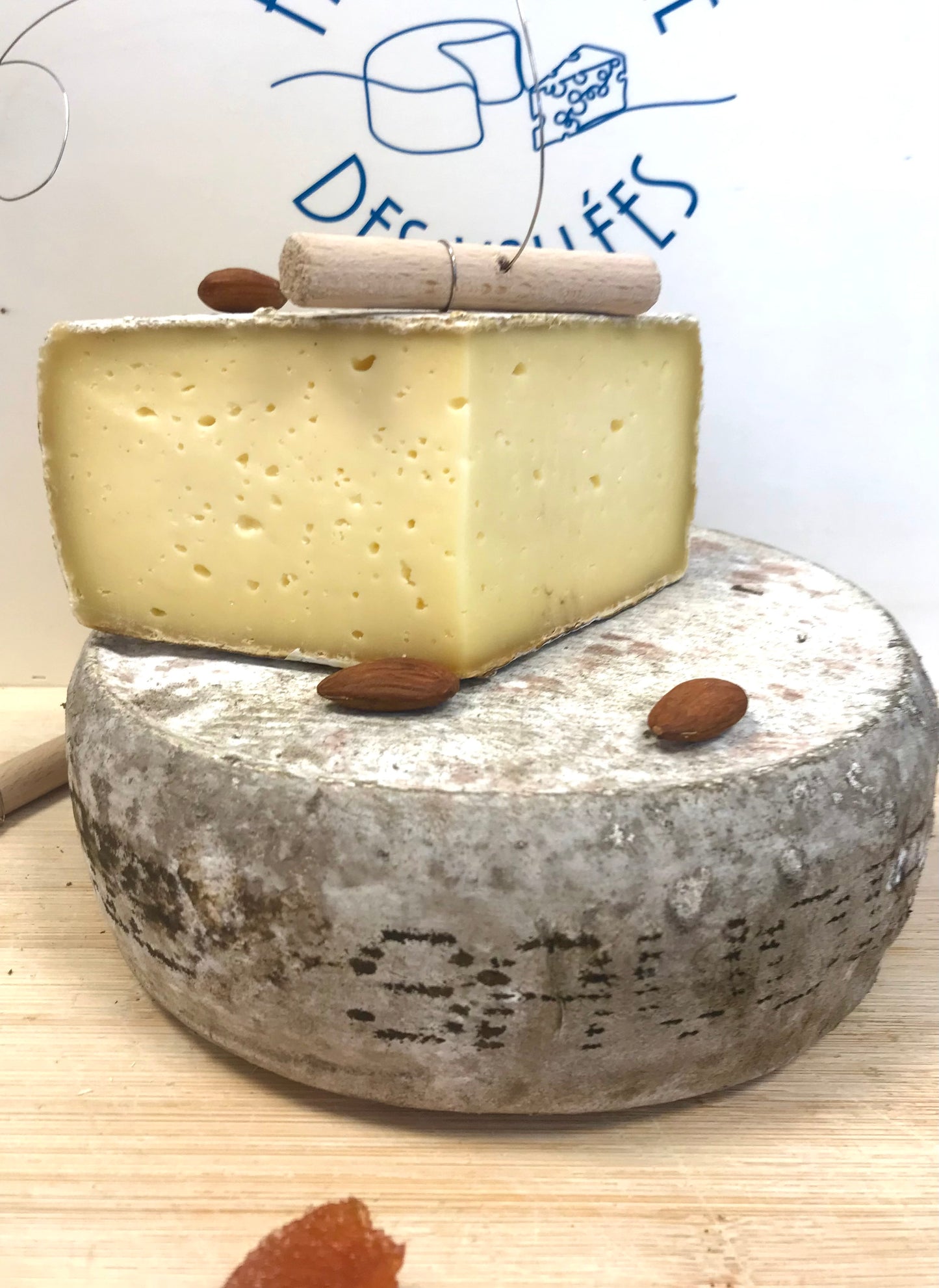 TOMME DE SAVOIE IGP . Env. 250 gr