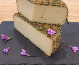 Tommette fermière aux fleurs des Vosges / Env. 250 gr